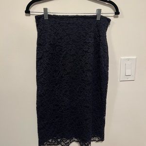 Zara lace skirt M